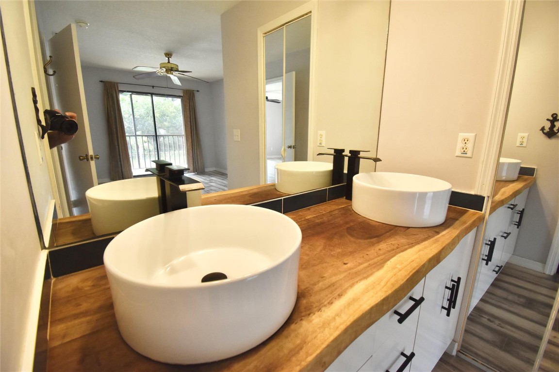 2450 SE Garden Ter Unit: 304