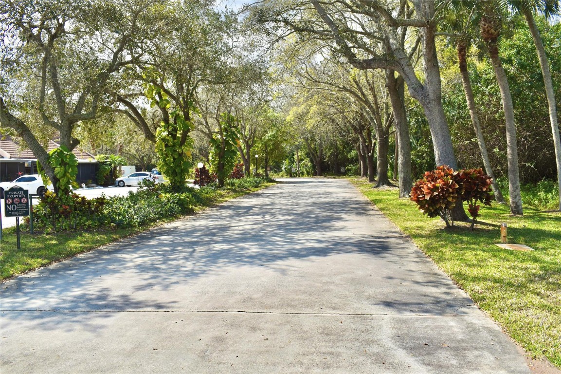 2450 SE Garden Ter Unit: 304