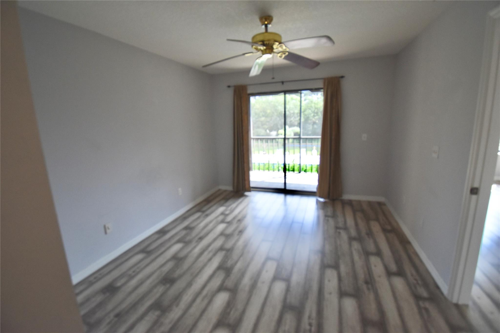 2450 SE Garden Ter Unit: 304