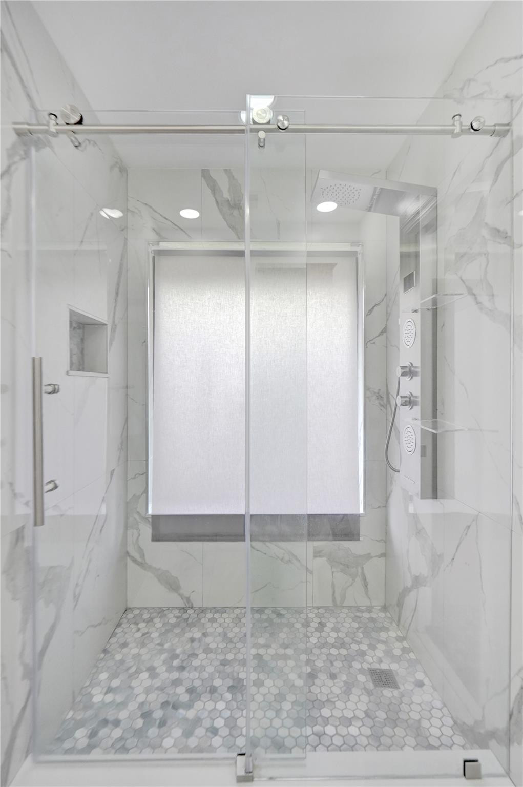 9280 Sabal Ridge Cir Unit: APT B