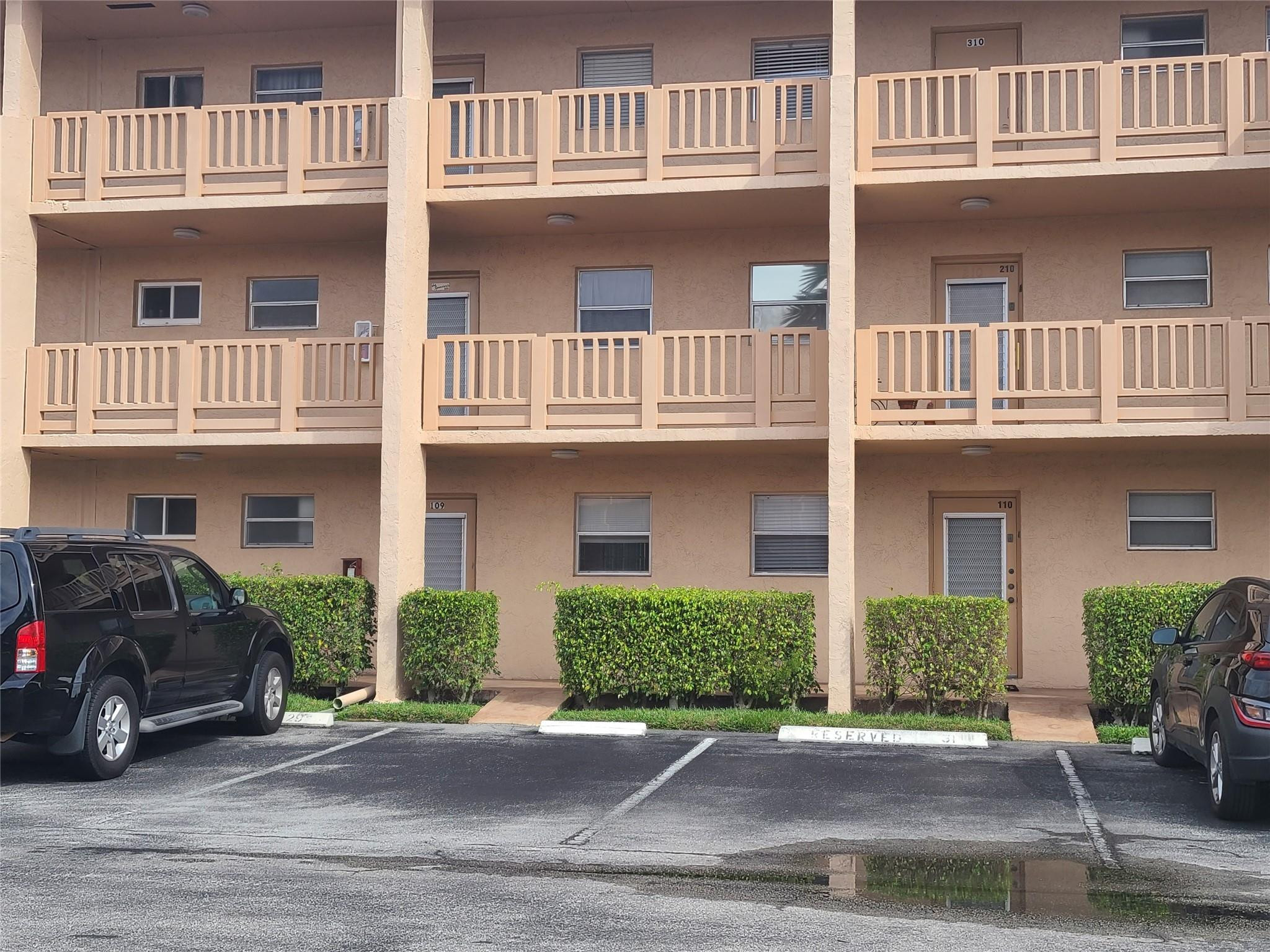 6850 Royal Palm Blvd Unit: 109 G