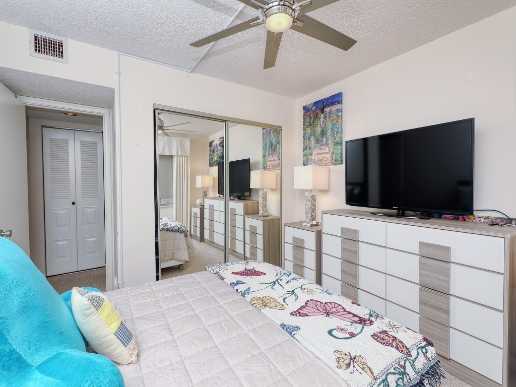 1502 Cayman Way Unit: H2