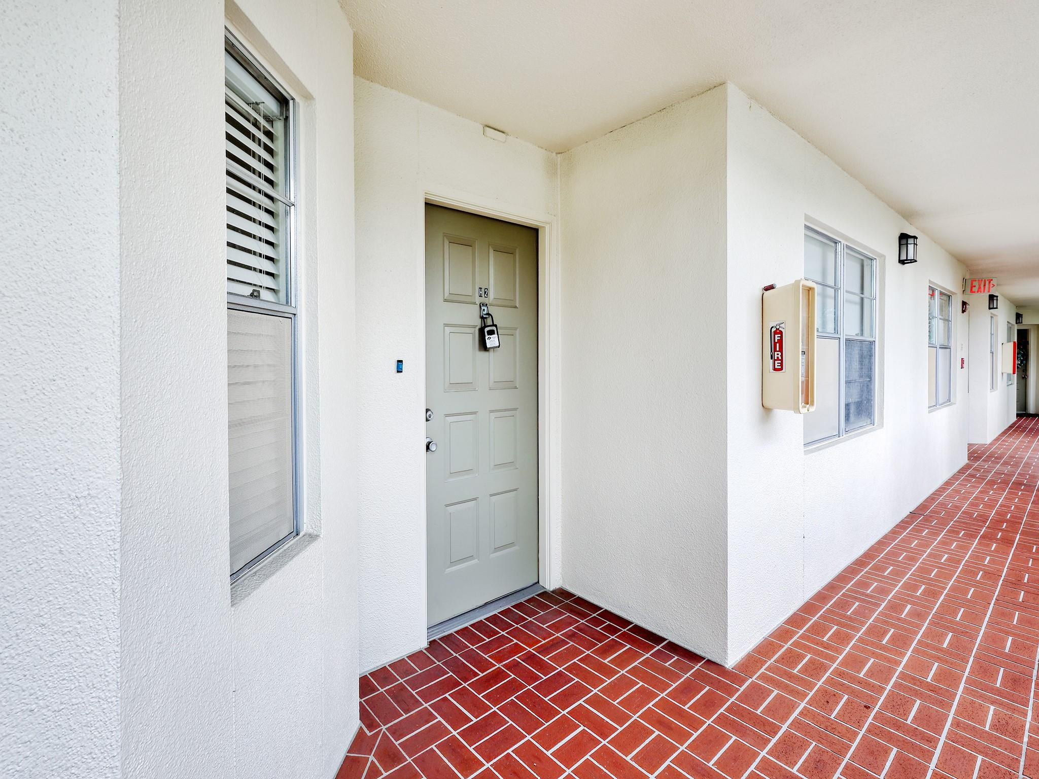 1502 Cayman Way Unit: H2