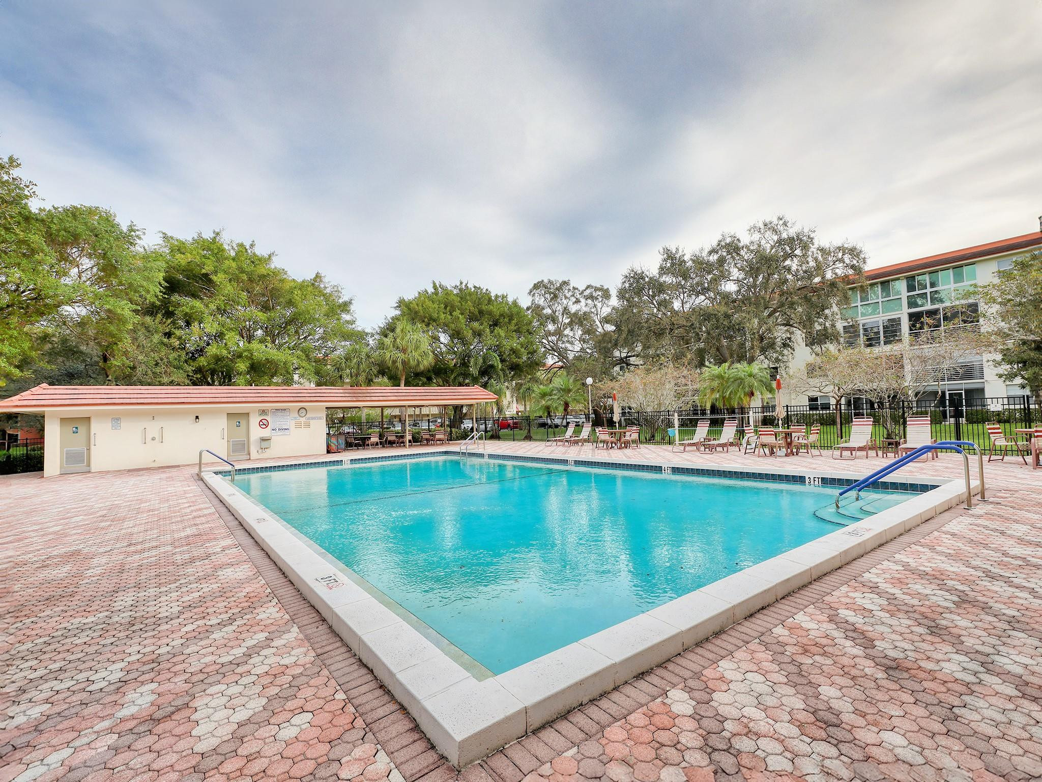 1502 Cayman Way Unit: H2