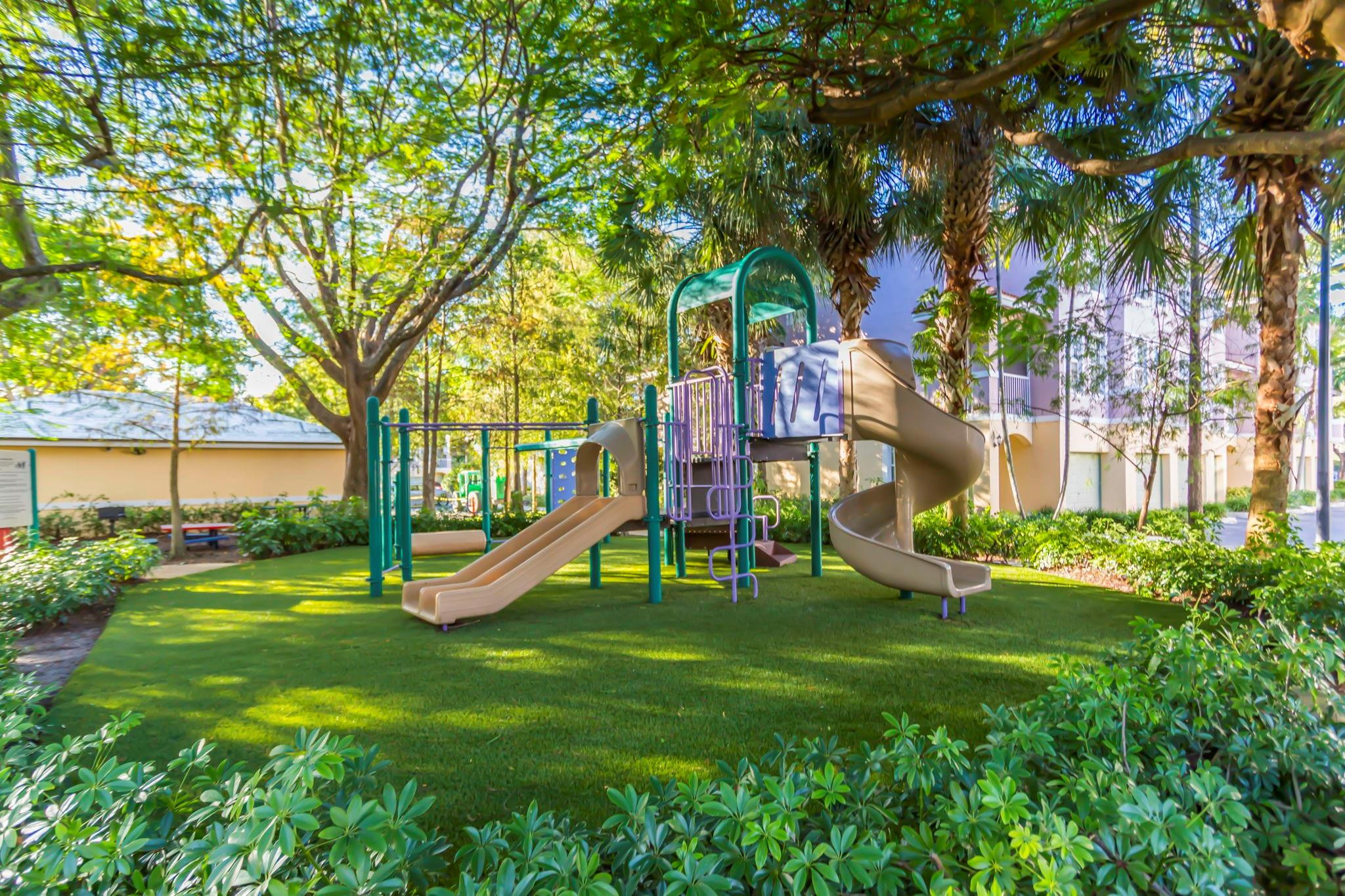 6486 W Sample Rd Unit: 16