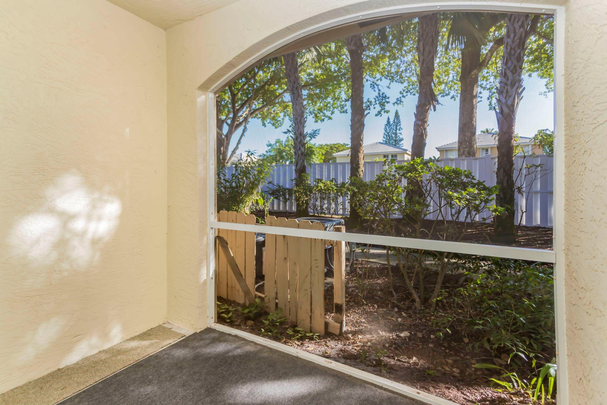 6486 W Sample Rd Unit: 16