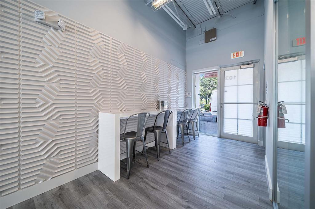 2201 SW 101st Ave Unit: 4-103