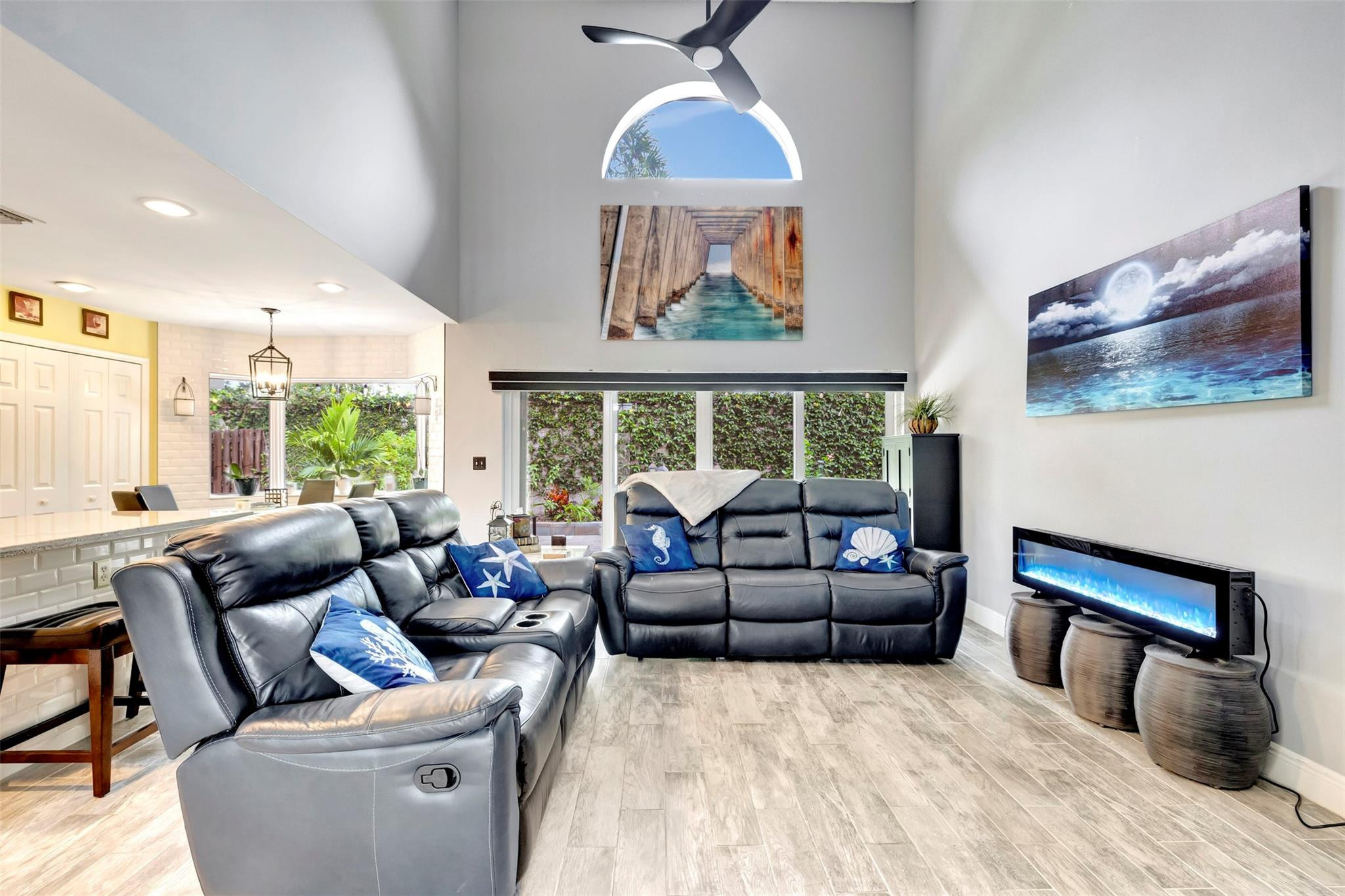 5750 NW 48th Dr