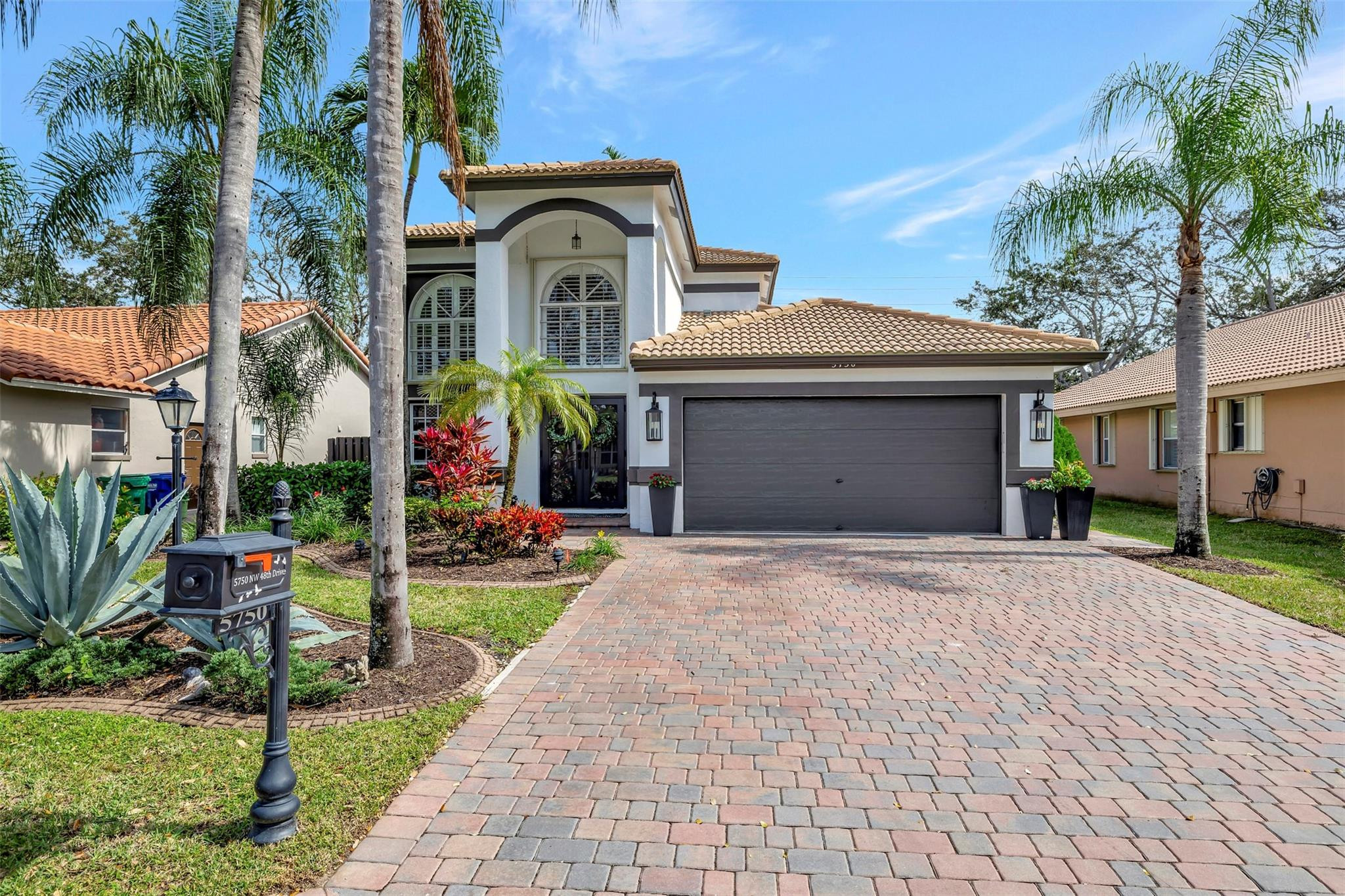 5750 NW 48th Dr