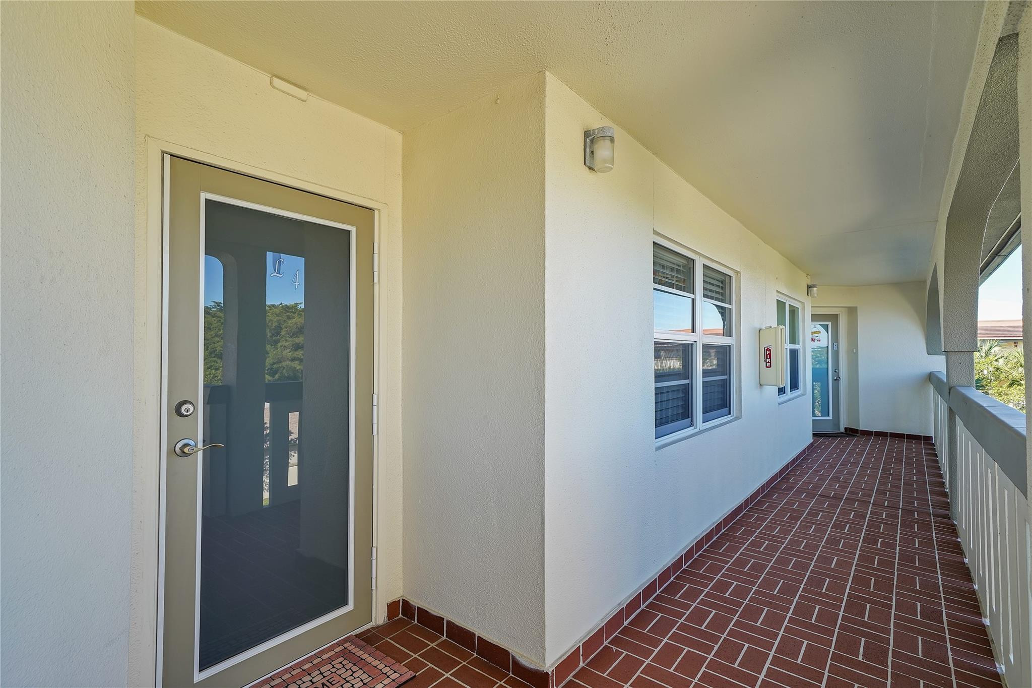 1501 Cayman Way Unit: L4