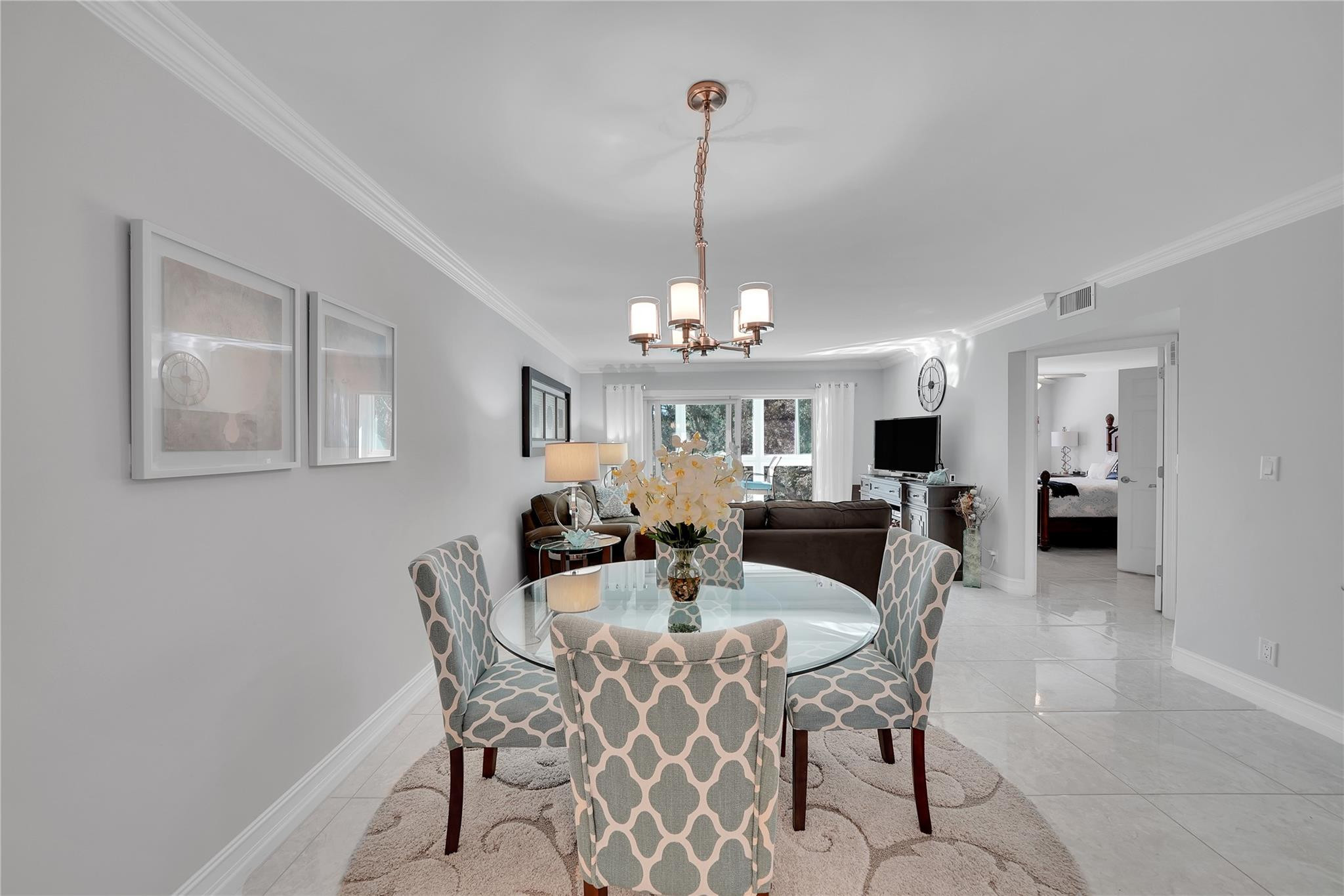 1501 Cayman Way Unit: L4