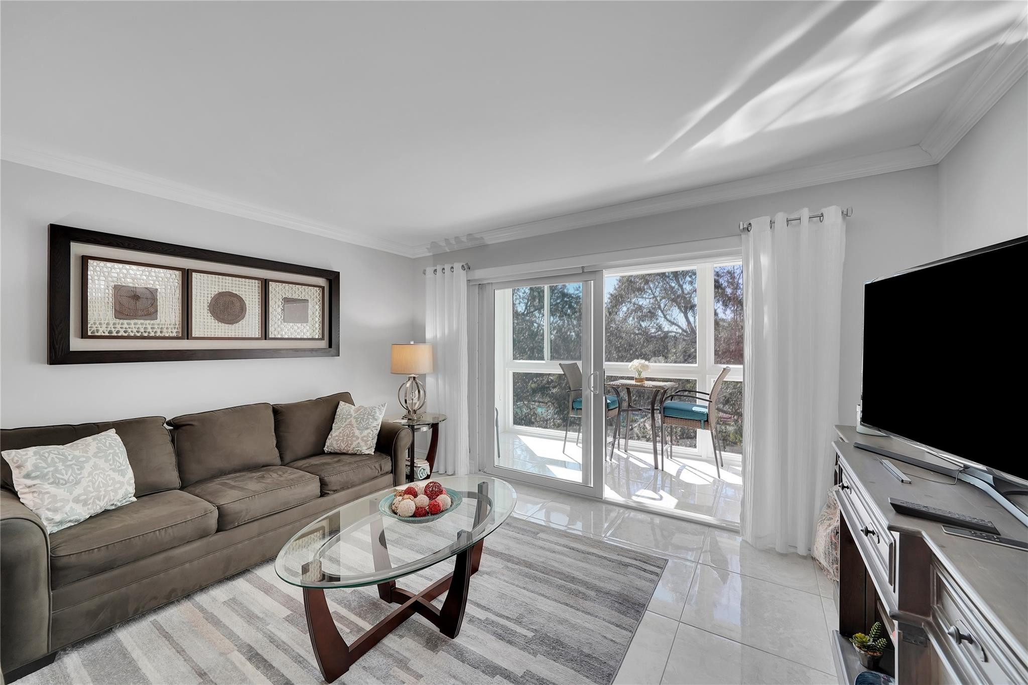 1501 Cayman Way Unit: L4