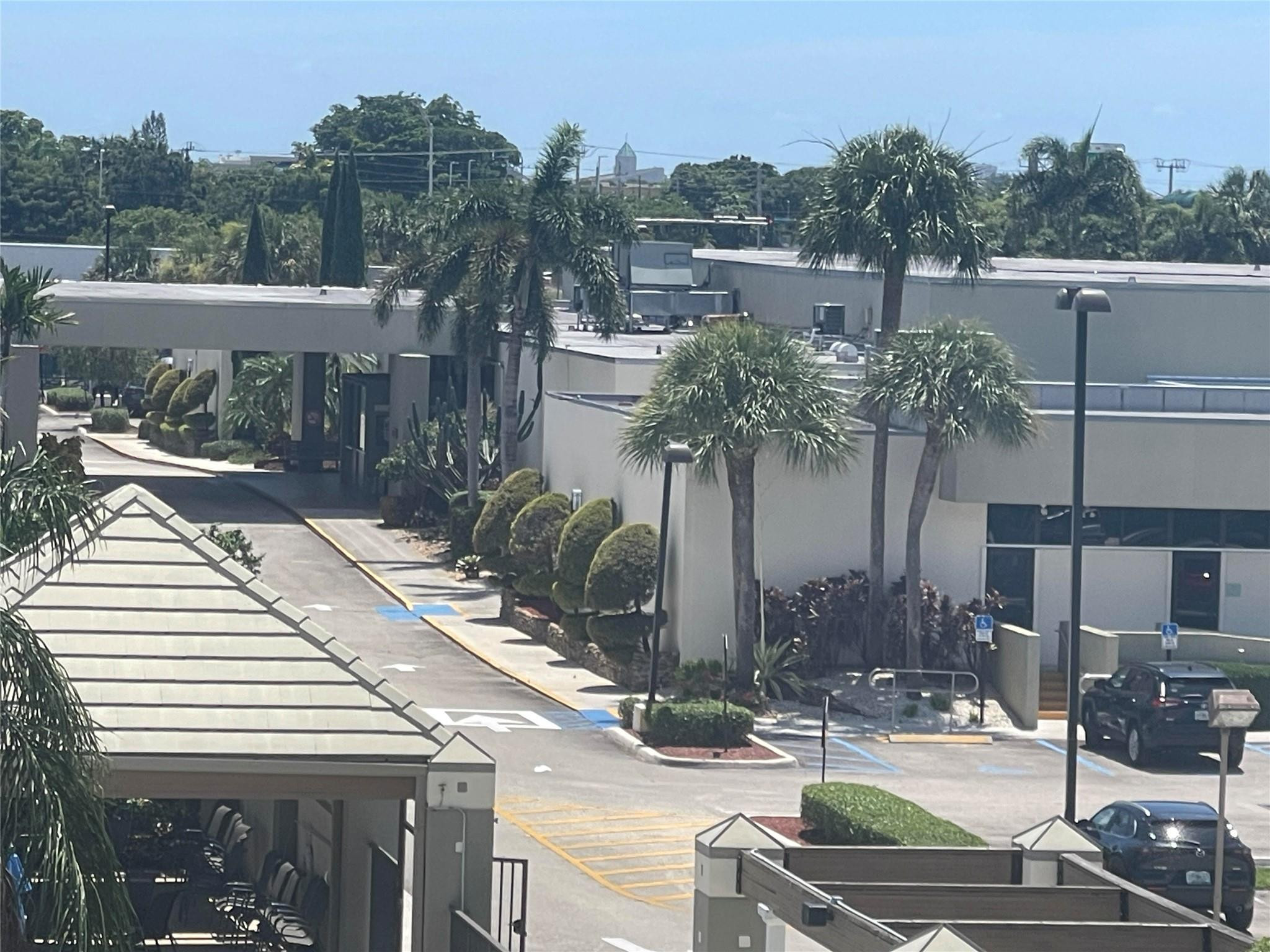 1501 Cayman Way Unit: L4