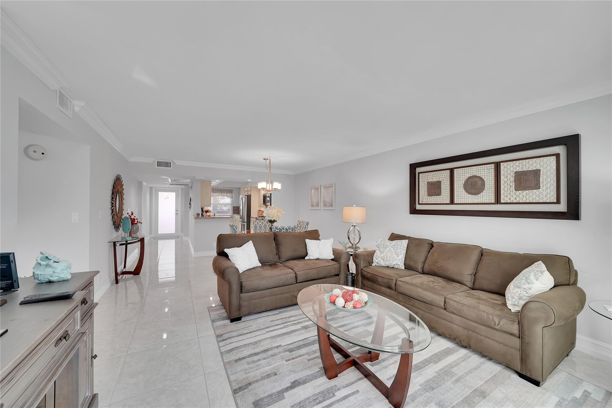 1501 Cayman Way Unit: L4