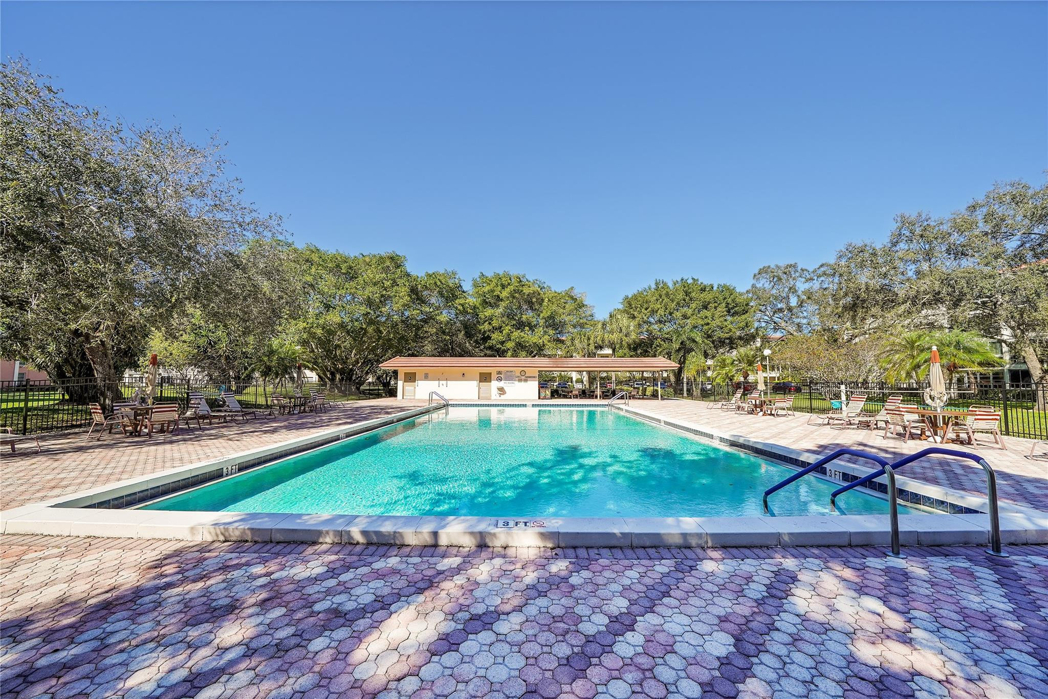 1501 Cayman Way Unit: L4