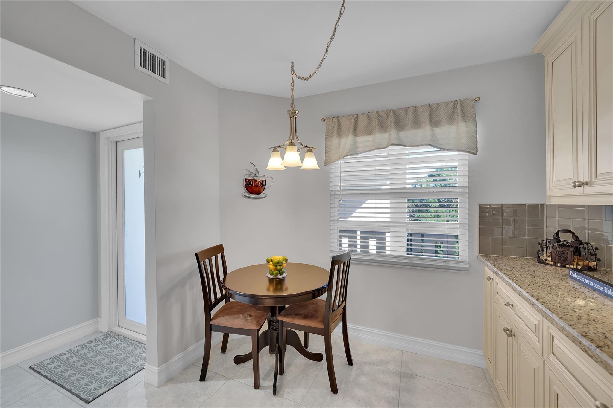 1501 Cayman Way Unit: L4