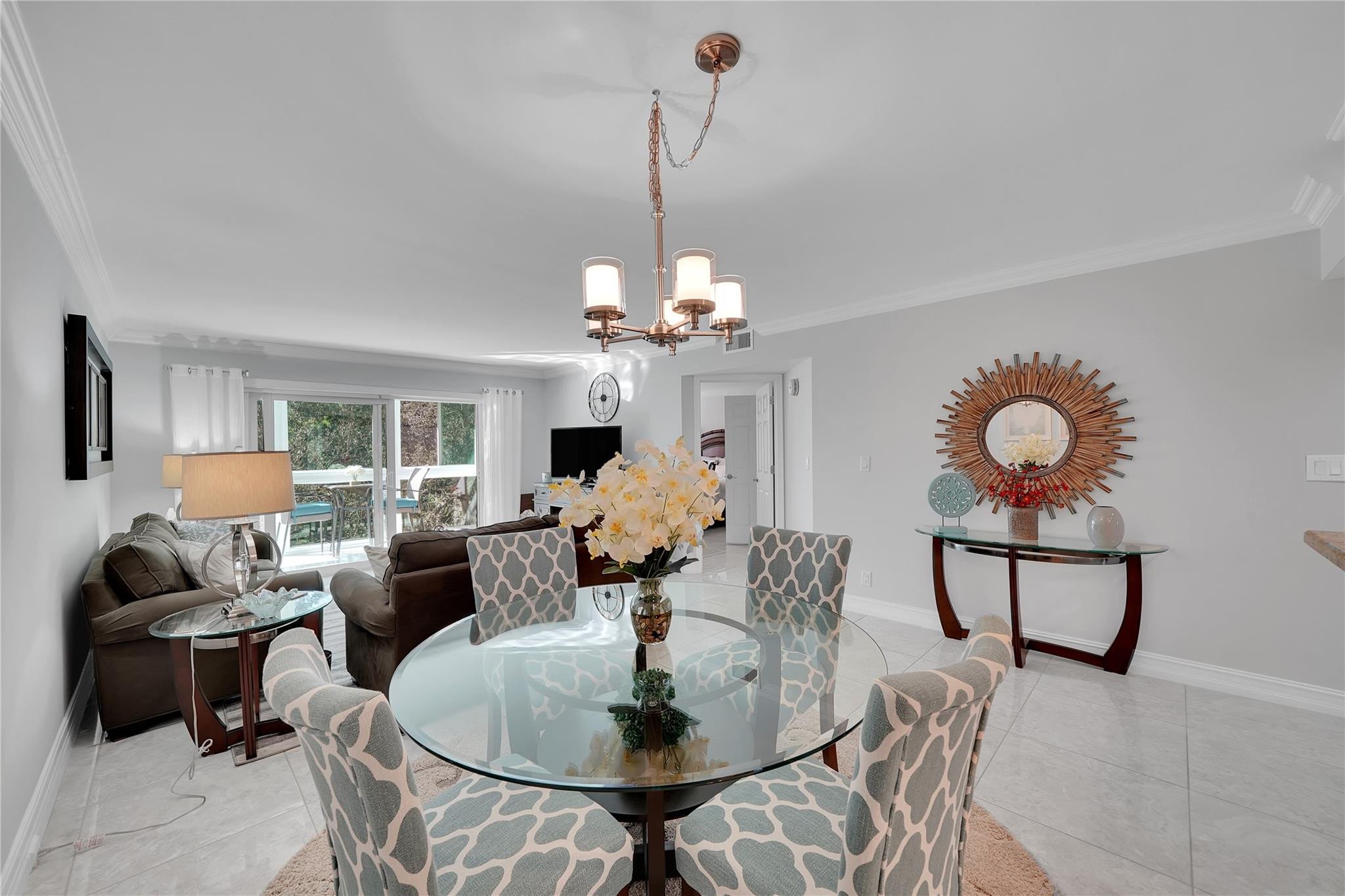 1501 Cayman Way Unit: L4