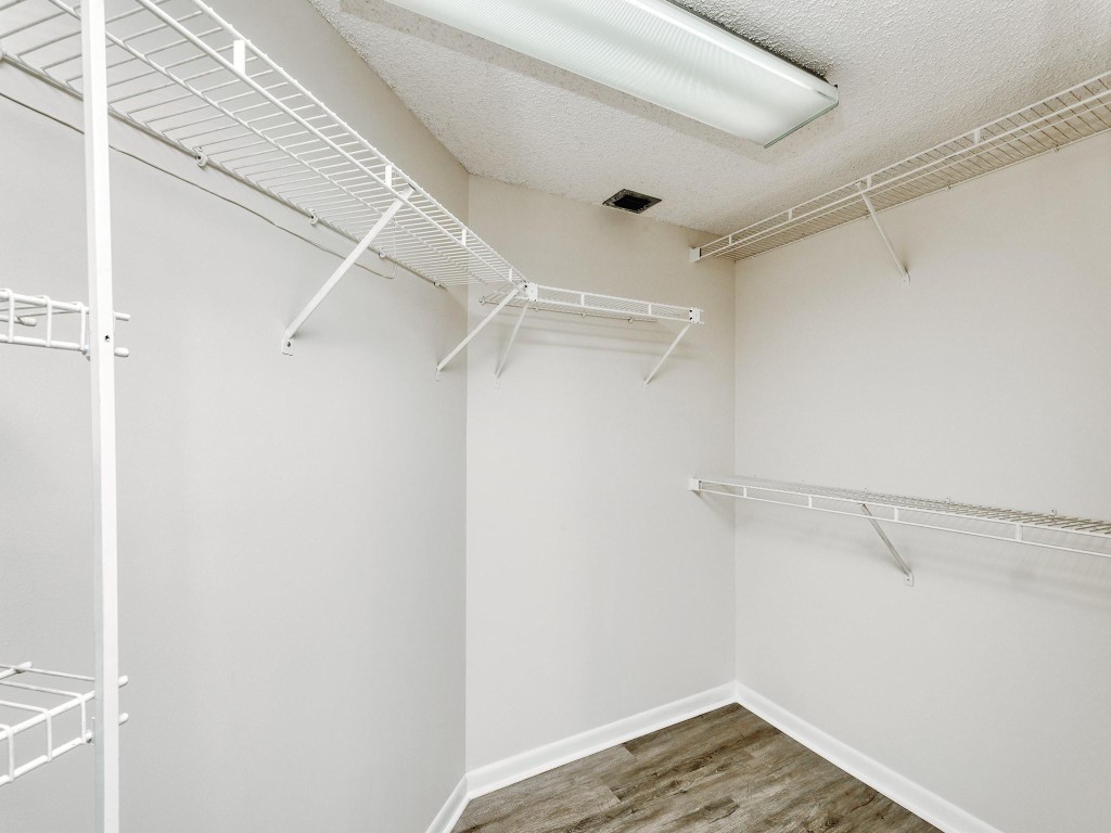 1503 Cayman Way Unit: j2