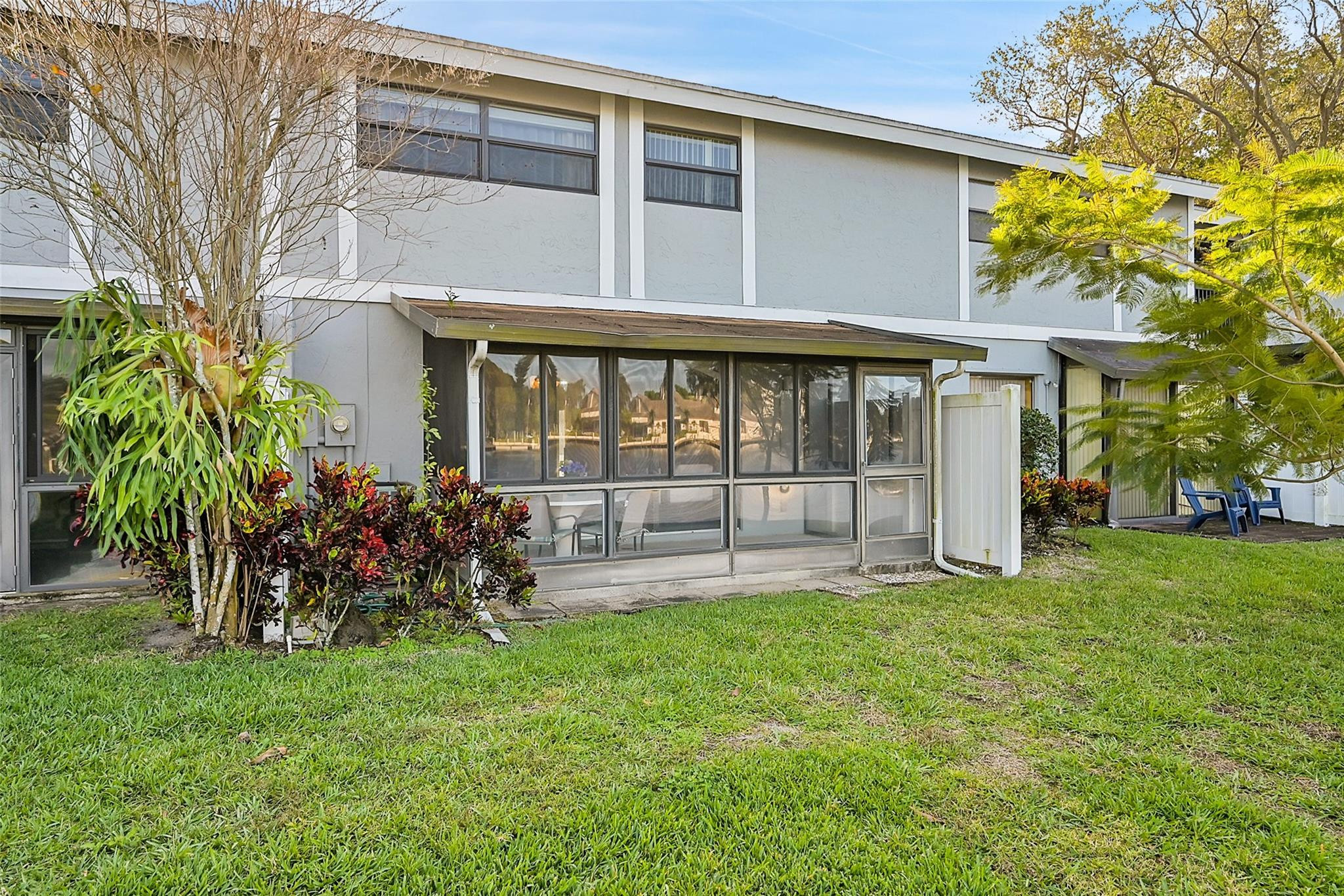 2567 NW 42nd Ave Unit: 1203