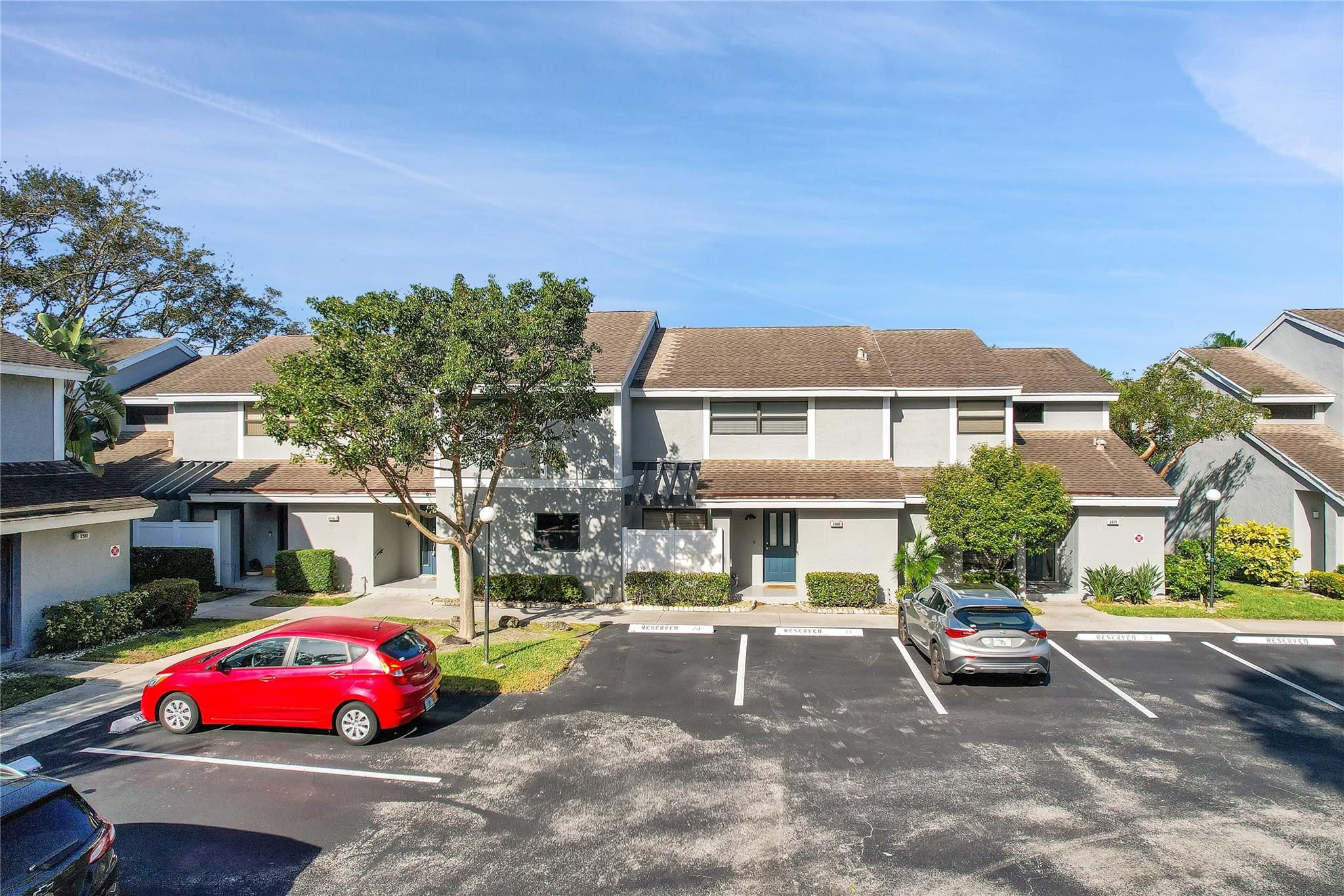 2567 NW 42nd Ave Unit: 1203