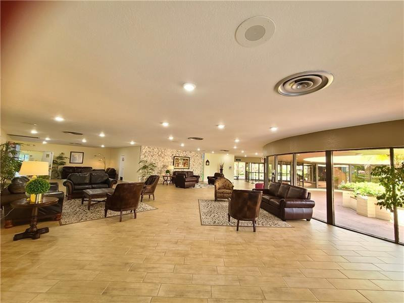 9141 Sunrise Lakes Blvd Unit: 119