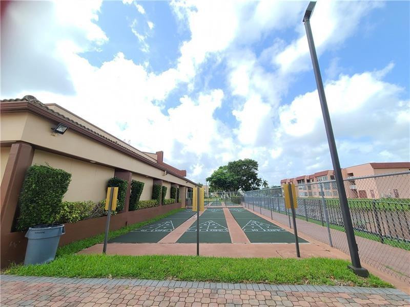 9141 Sunrise Lakes Blvd Unit: 119