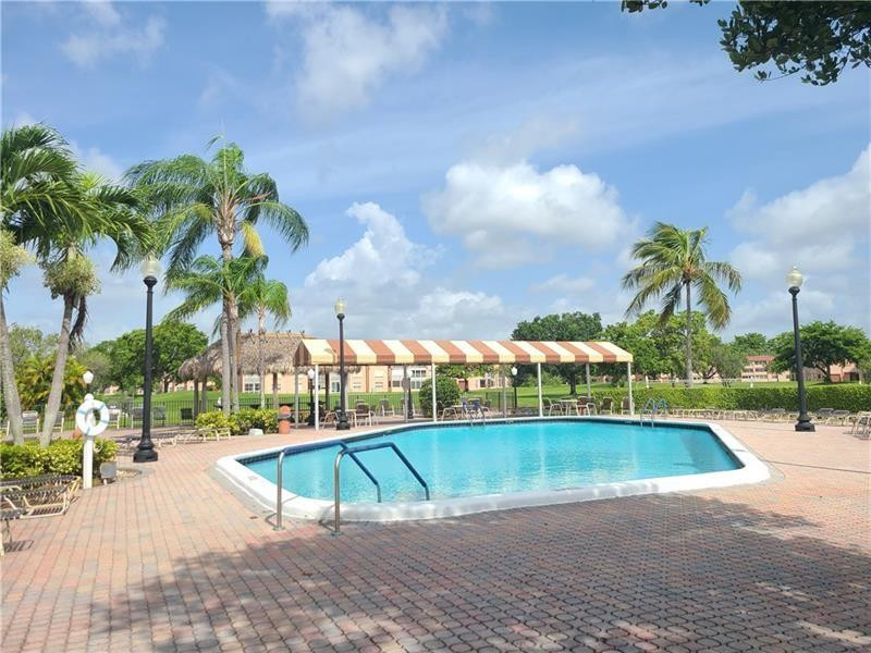 9141 Sunrise Lakes Blvd Unit: 119