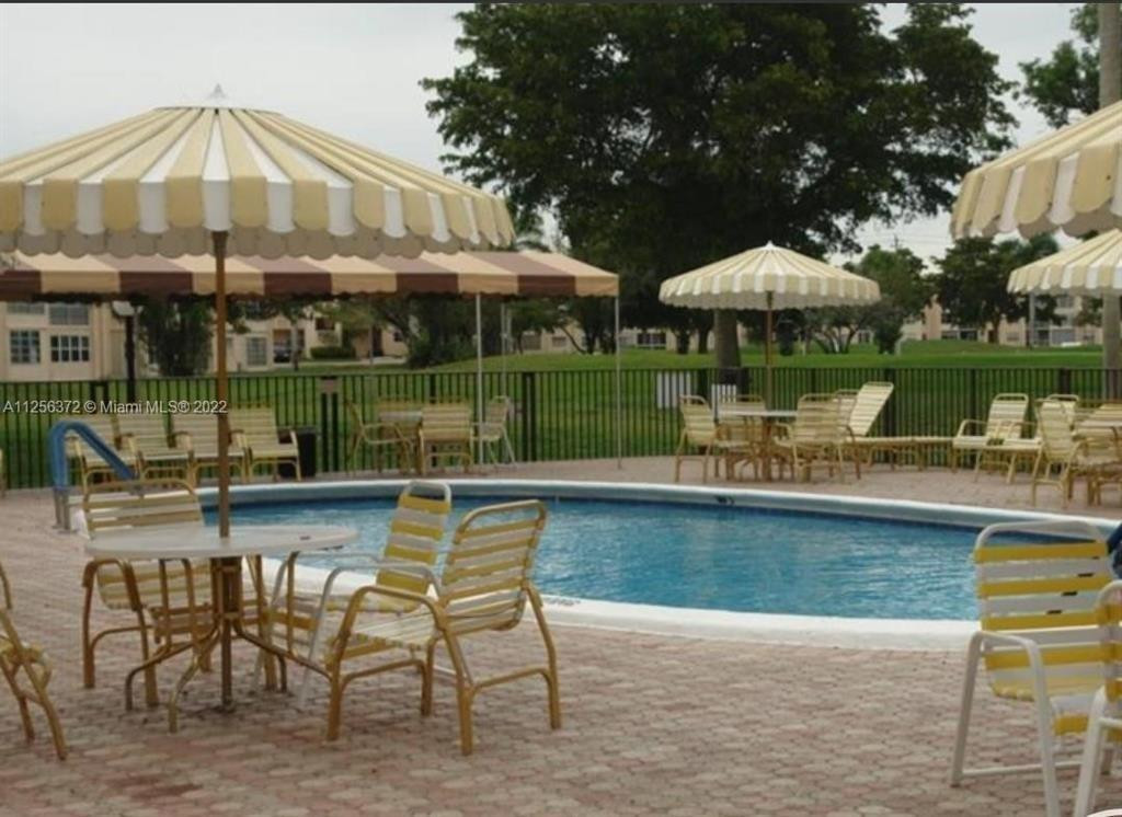 9601 Sunrise Lakes Blvd Unit: 106