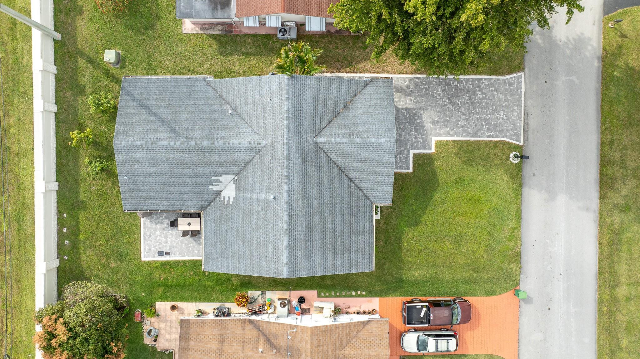 9402 NW 70TH ST