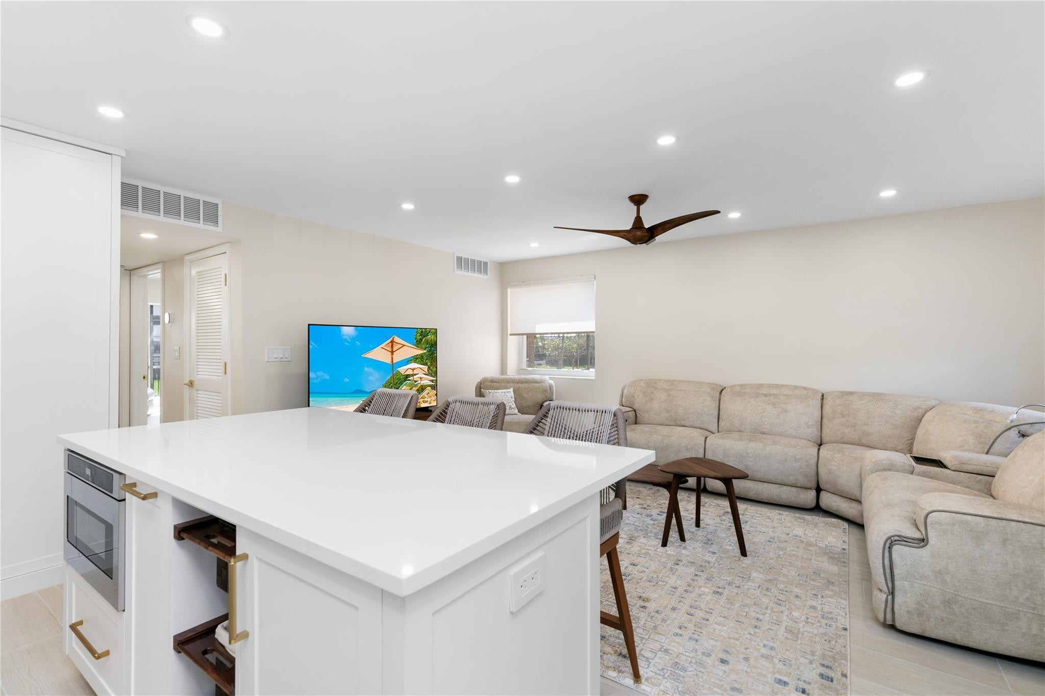 2871 N Ocean Blvd Unit: C123