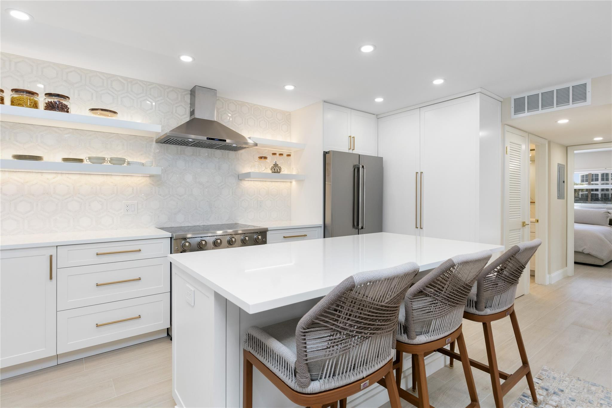 2871 N Ocean Blvd Unit: C123