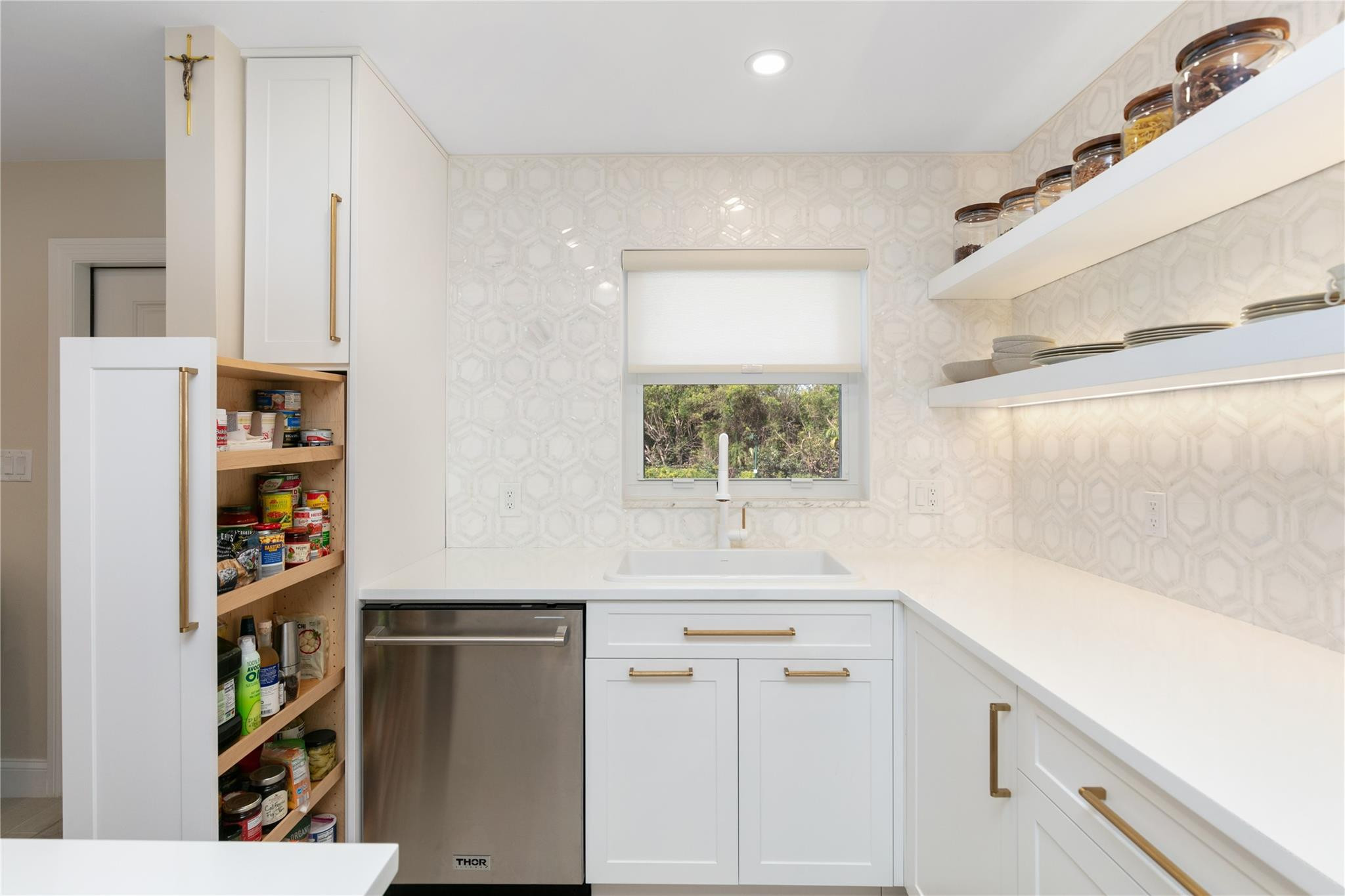 2871 N Ocean Blvd Unit: C123