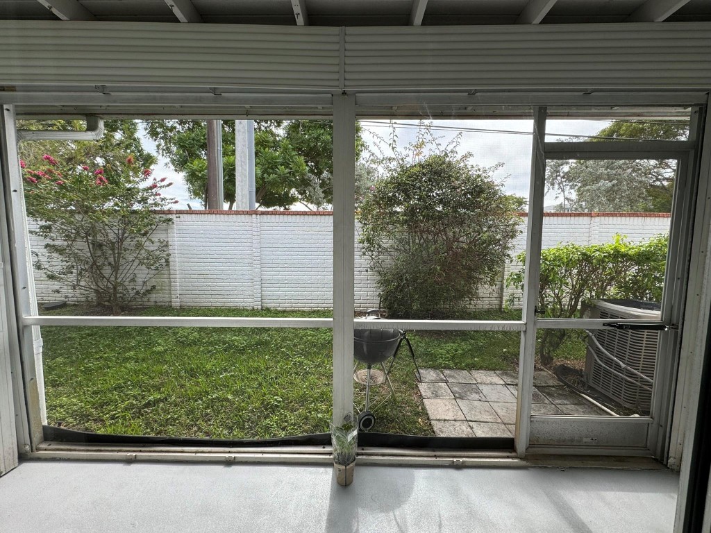 8958 NW 23RD ST Unit: 8958