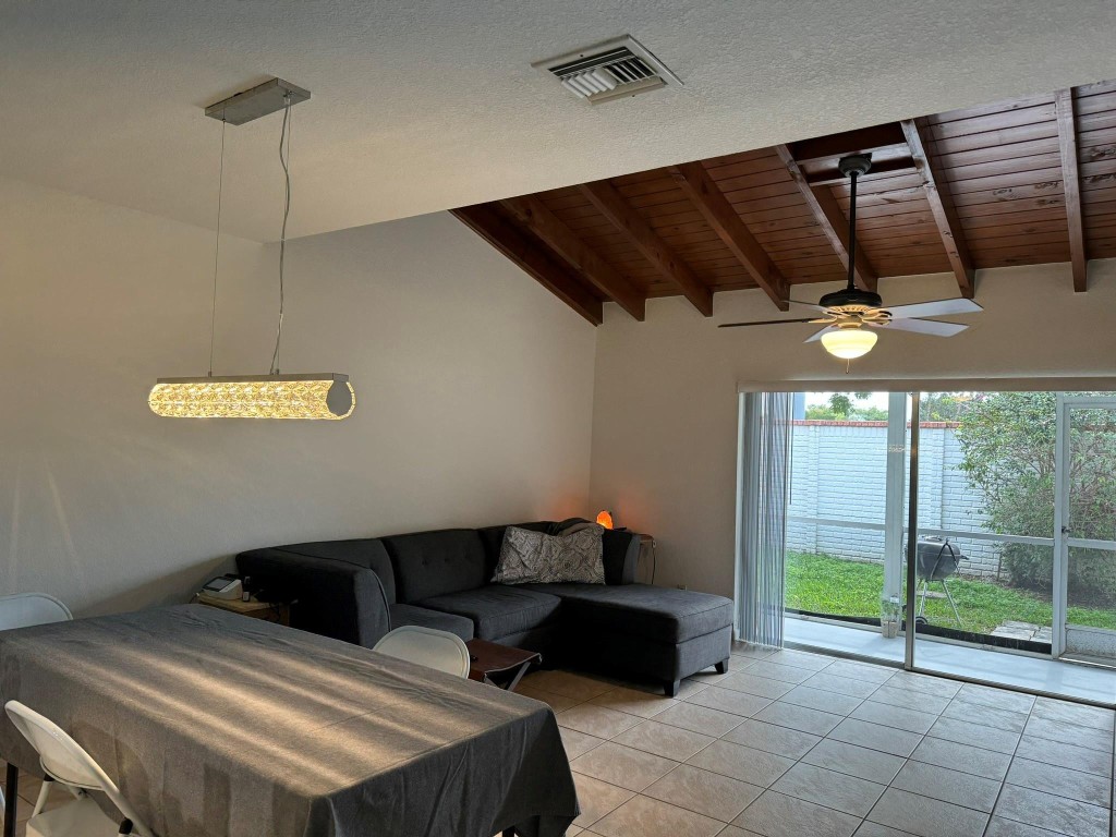 8958 NW 23RD ST Unit: 8958