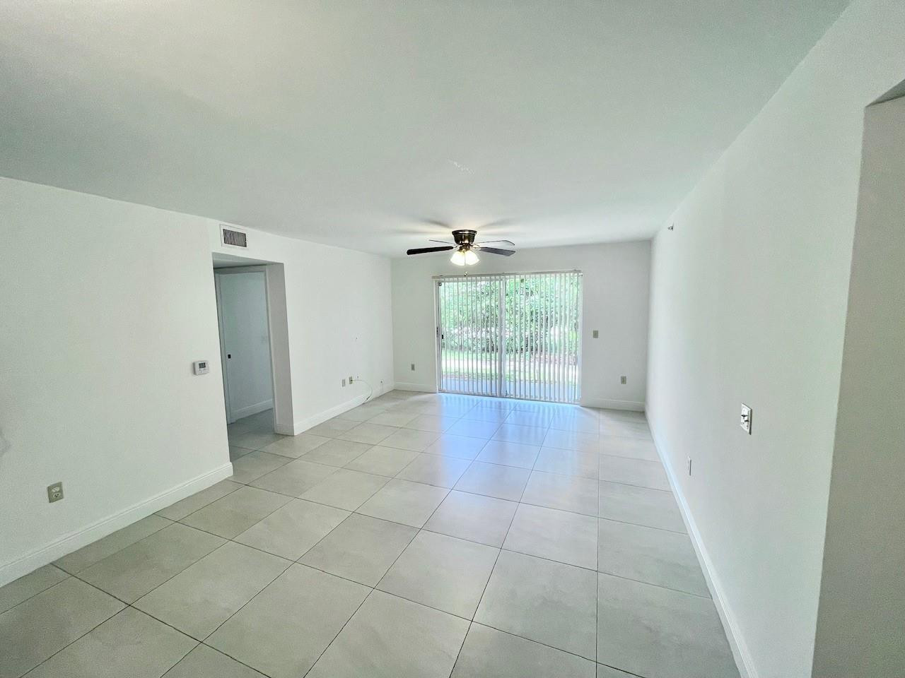 4199 N Haverhill Rd Unit: 114