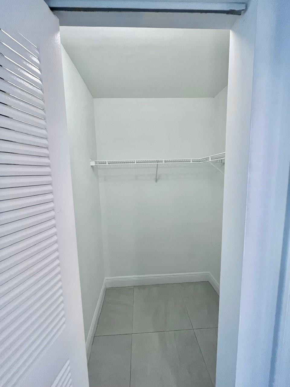 4199 N Haverhill Rd Unit: 114