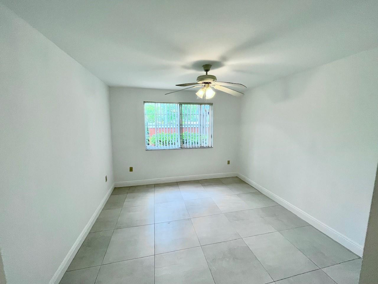 4199 N Haverhill Rd Unit: 114