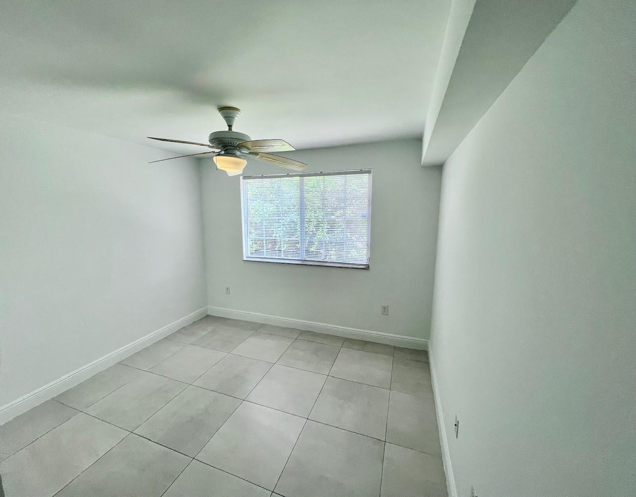 4199 N Haverhill Rd Unit: 114