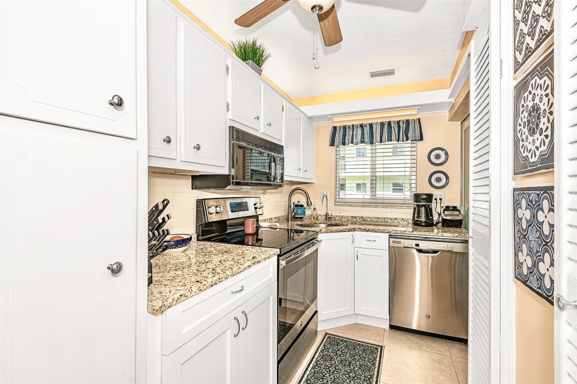 2100 NE 38th St Unit: 126