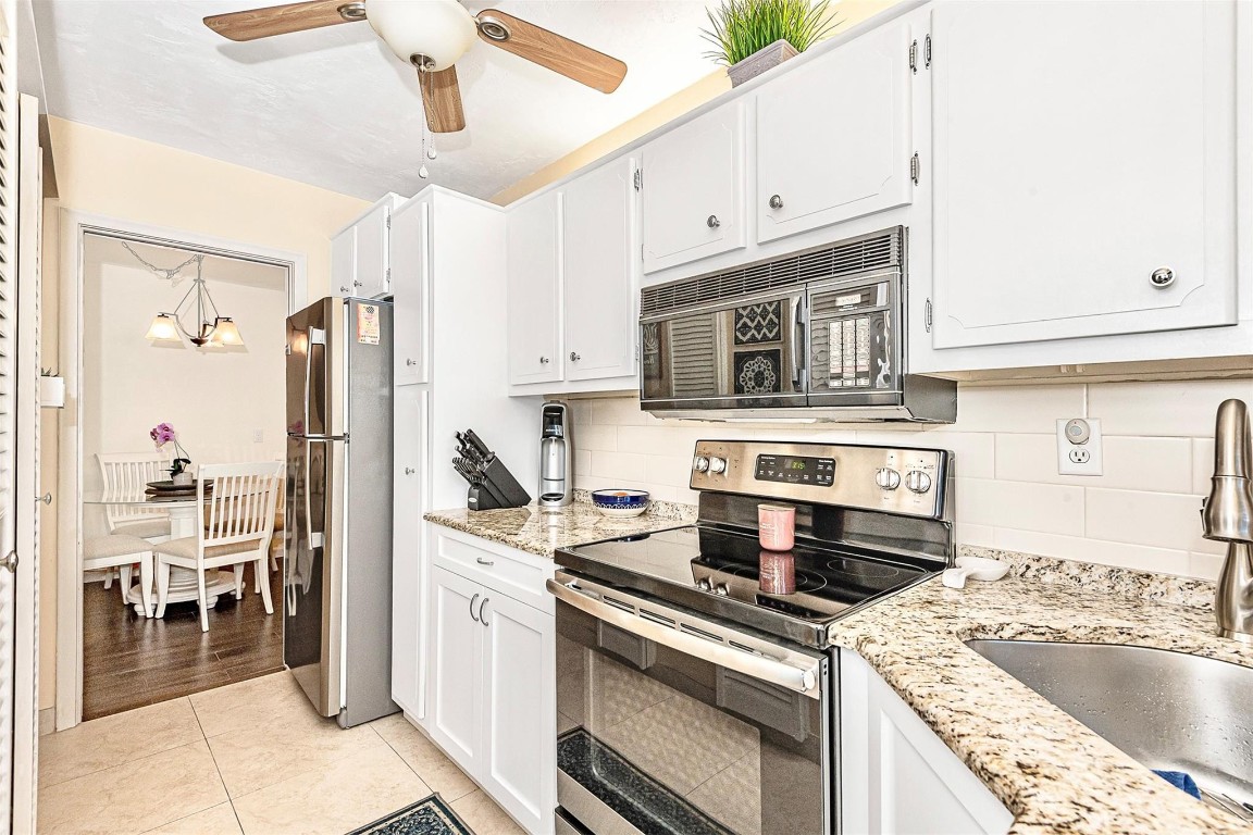 2100 NE 38th St Unit: 126