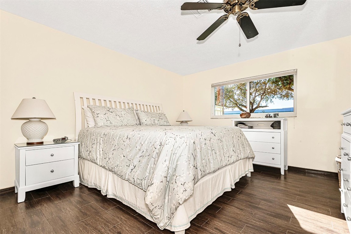 2100 NE 38th St Unit: 126