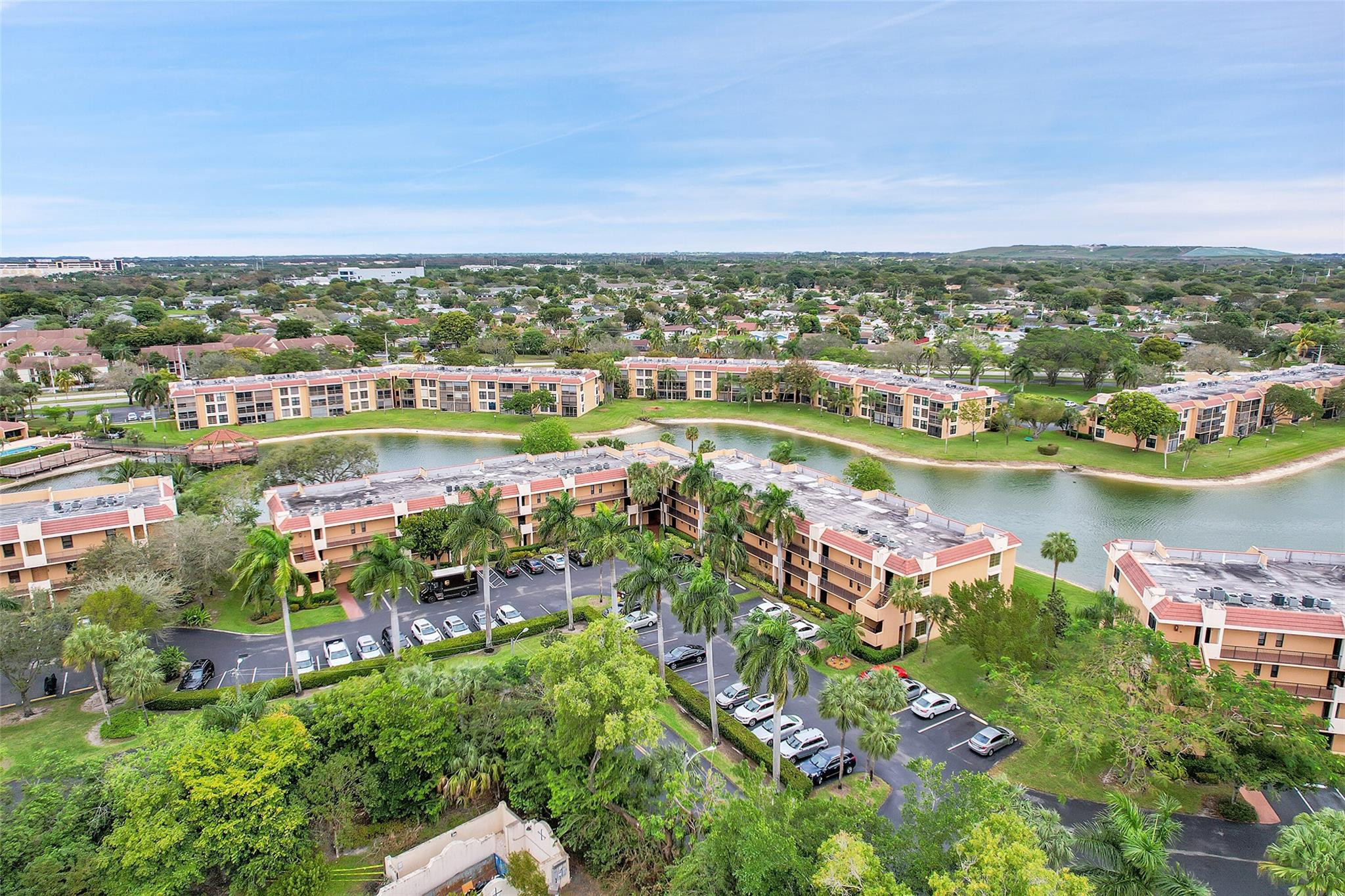 6618 Coral Lake Dr Unit: 206