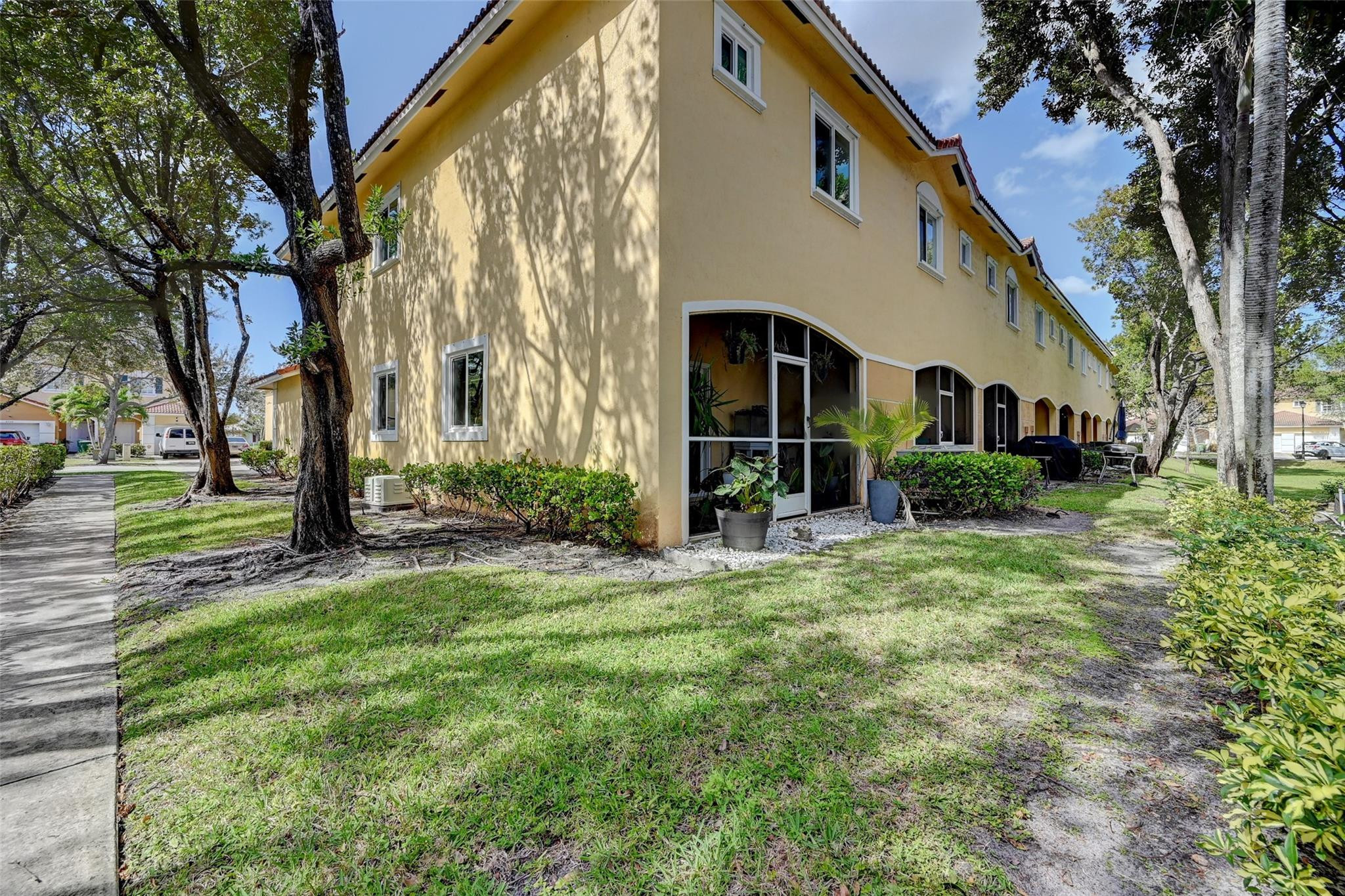 5720 Tuscany Ter Unit: 5720