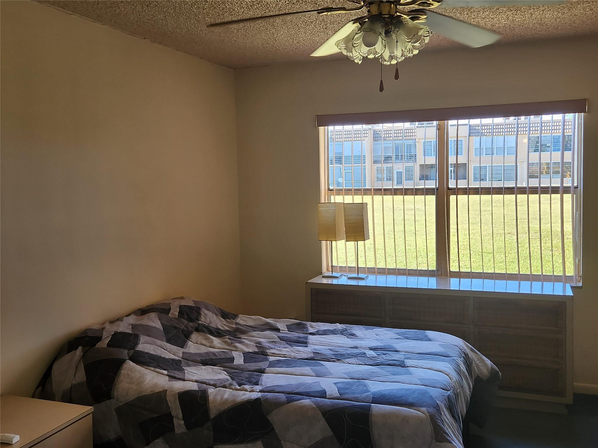 9041 Sunrise Lakes Blvd Unit: 105