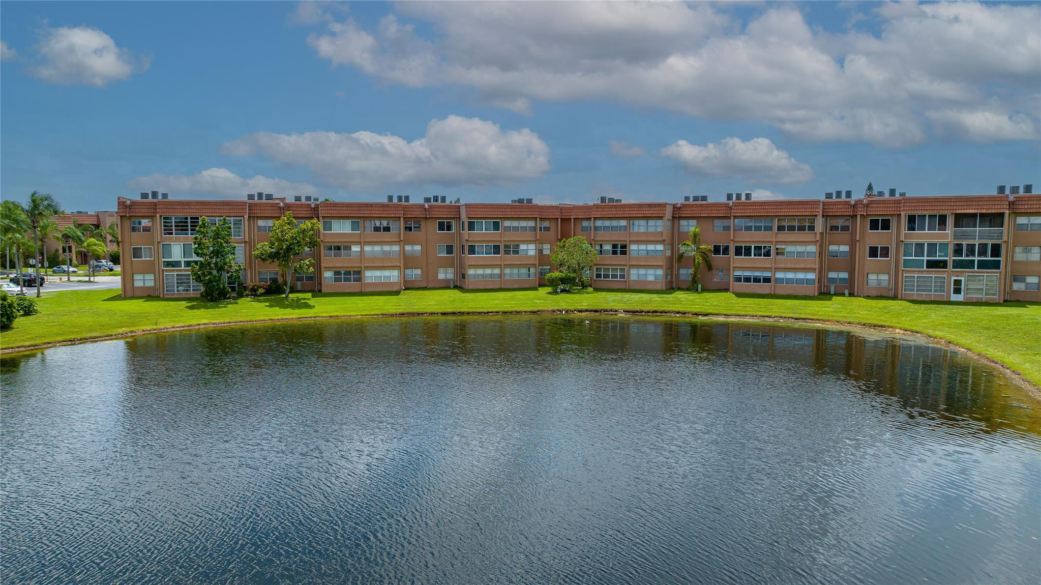 9540 Sunrise Lakes Blvd Unit: 202