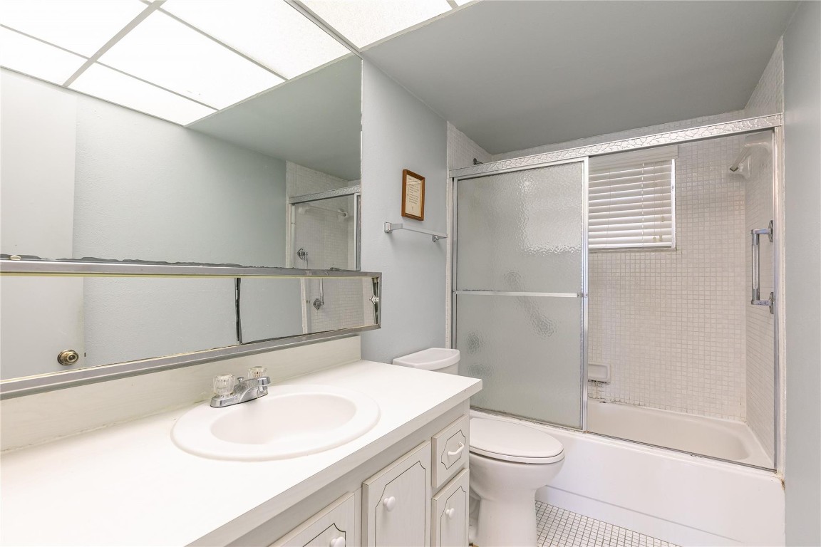 9540 Sunrise Lakes Blvd Unit: 202