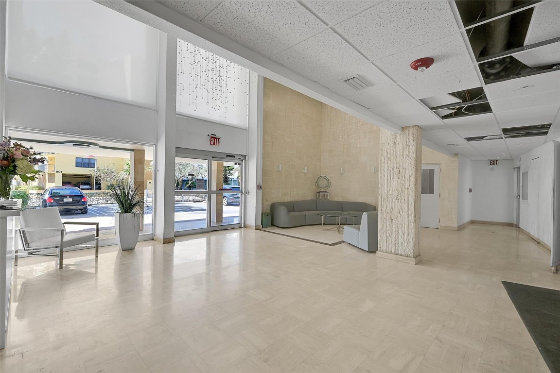 750 N Ocean Blvd 1705