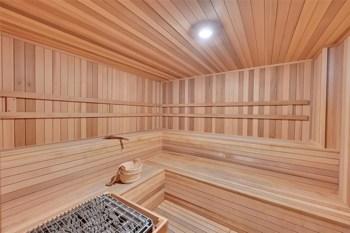 750 N Ocean Blvd 1705