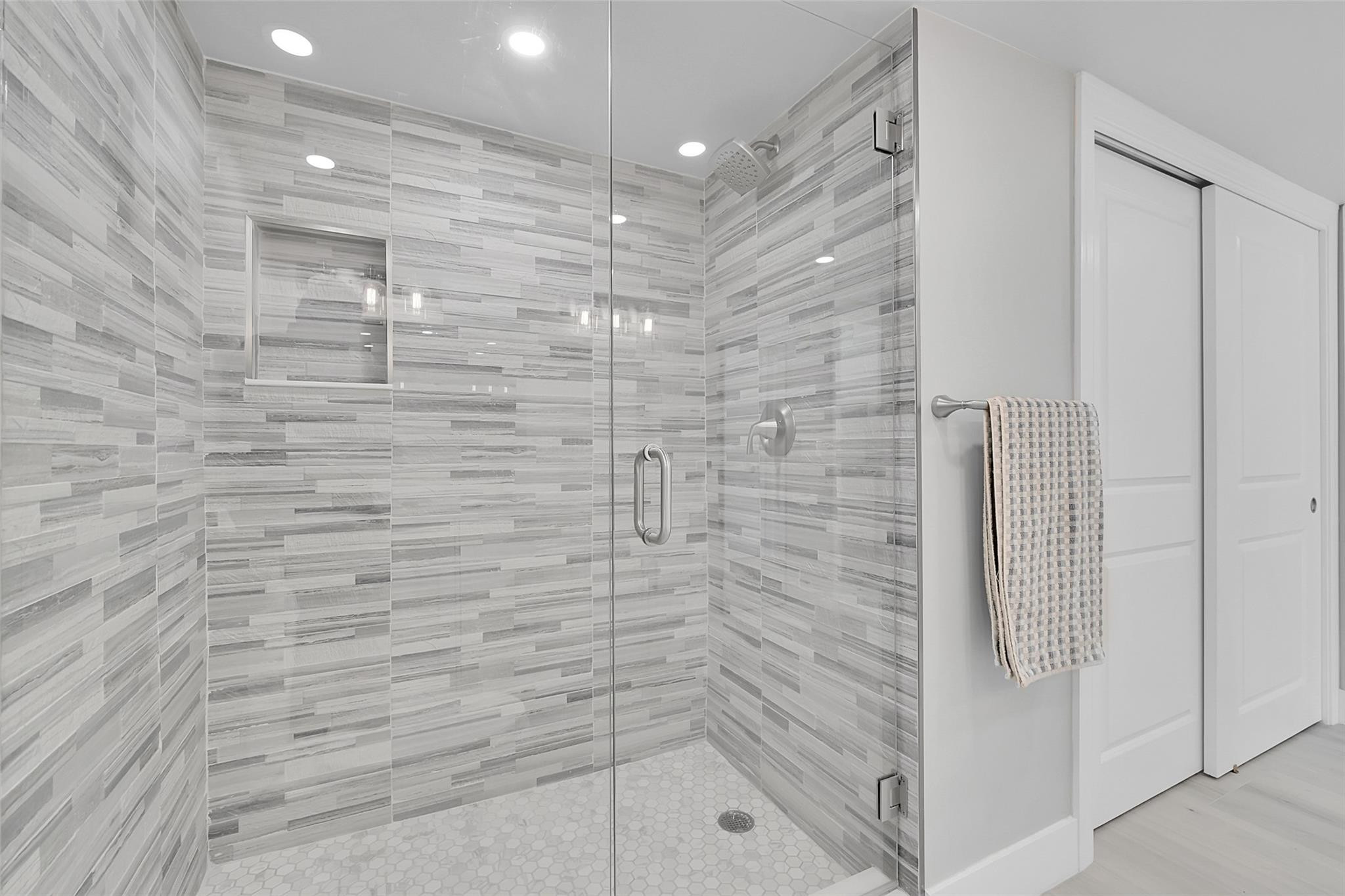 750 N Ocean Blvd 1705