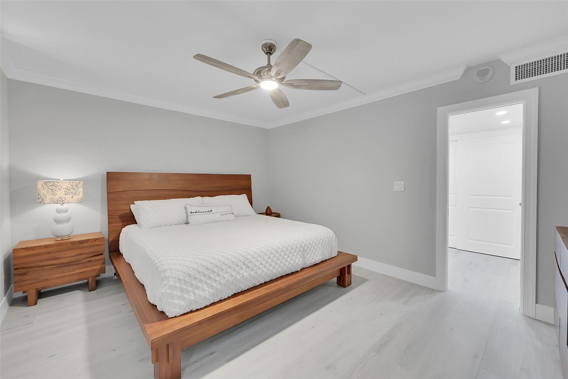 750 N Ocean Blvd 1705